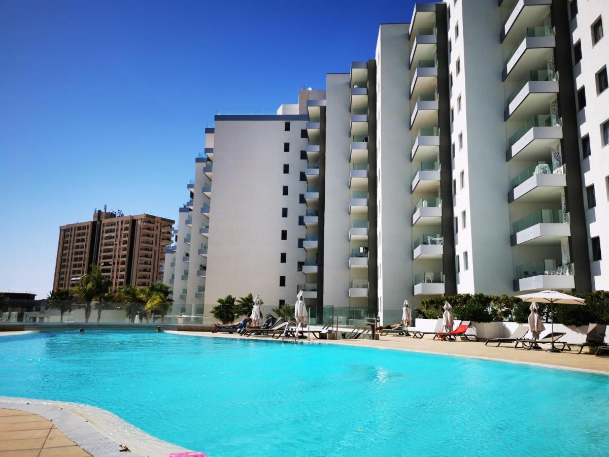 Cs Apartmentos, Large Terrace, Wifi! 플라야 파라이소 외부 사진