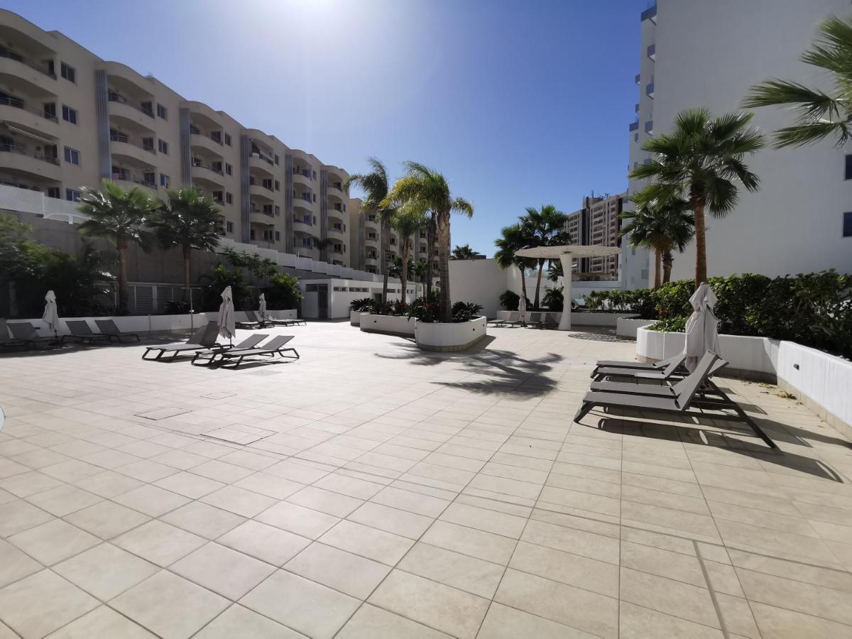 Cs Apartmentos, Large Terrace, Wifi! 플라야 파라이소 외부 사진